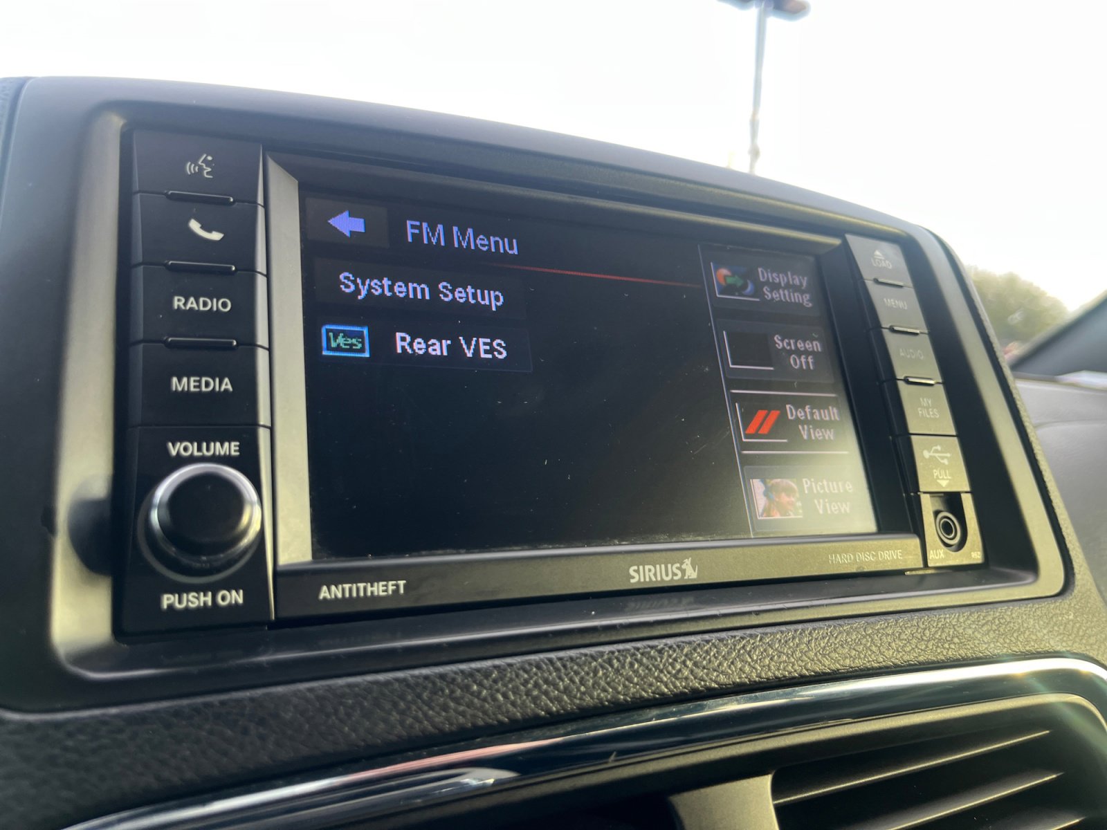 Used 2018 Dodge Grand Caravan SXT w/ Driver Convenience Group image 27