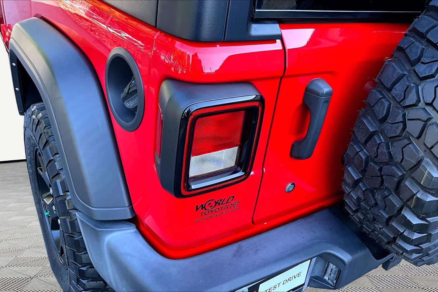 Used 2022 Jeep Wrangler Unlimited Sport AWD/4WD image 27