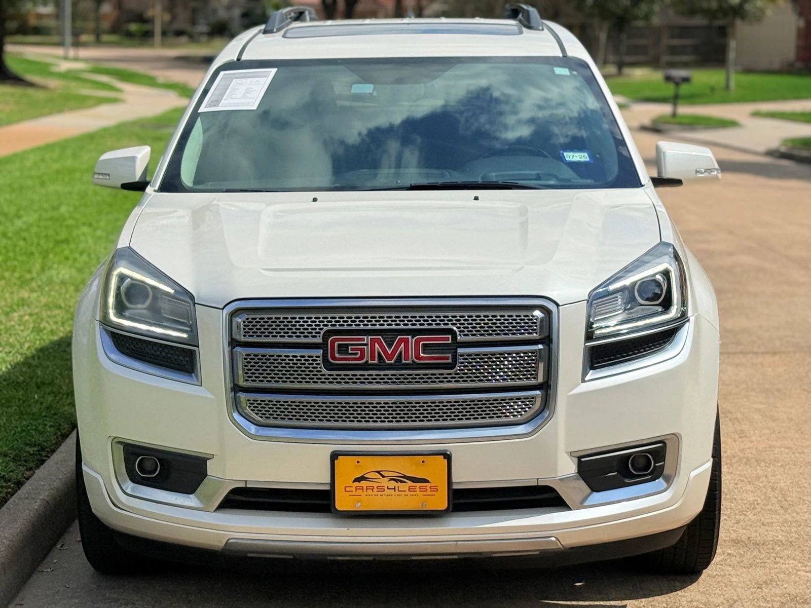 Used 2013 GMC Acadia Denali image 3
