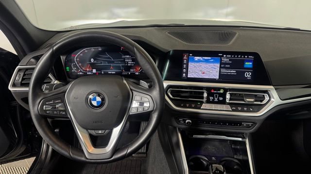 Used 2022 BMW 330i xDrive Sedan w/ Driving Assistance Package image 15