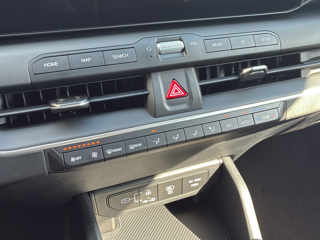 New 2026 Kia K4 FWD image 29