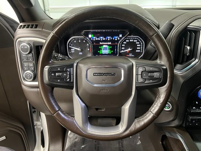 Used 2021 GMC Sierra 1500 Denali w/ Denali Ultimate Package AWD/4WD image 24