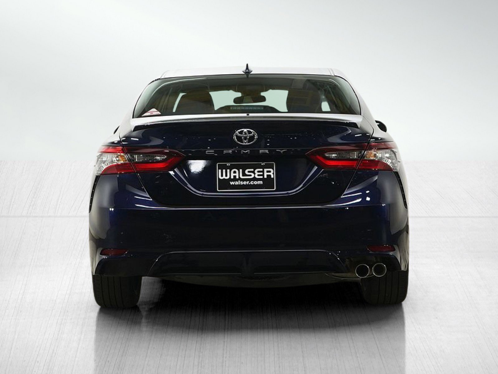 Used 2022 Toyota Camry SE FWD image 4