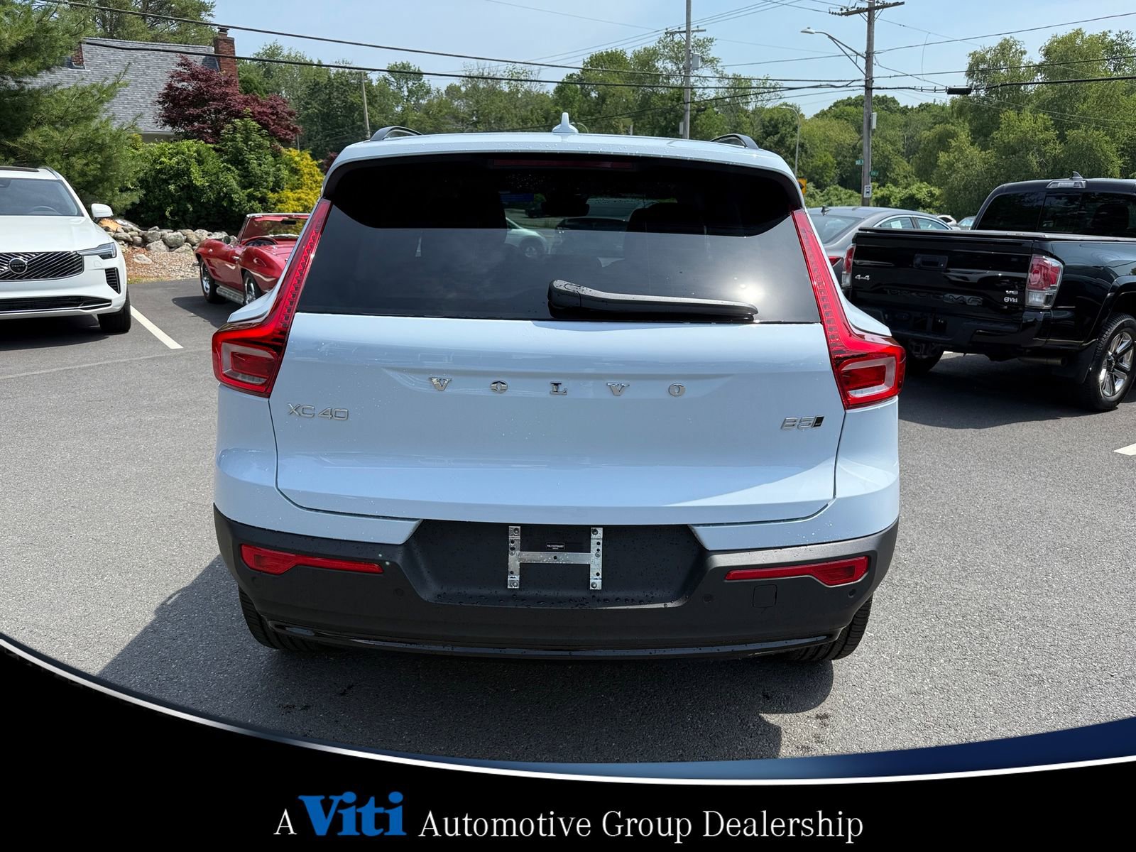 Used 2026 Volvo XC40 B5 Plus w/ Protection Package Premier image 7