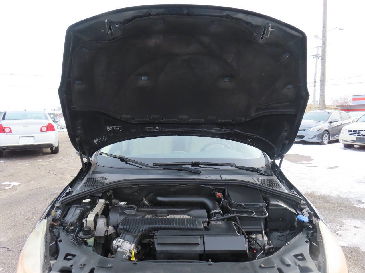 Used 2012 Volvo S60 T5 image 9