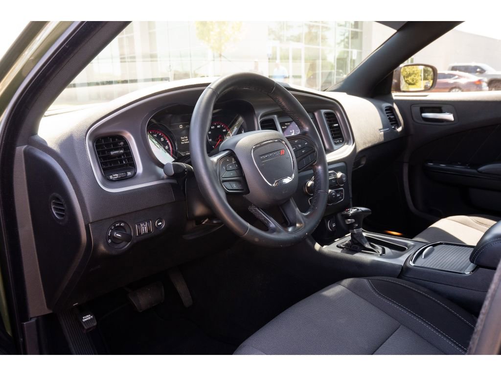 Used 2022 Dodge Charger SXT w/ Blacktop Package RWD image 11