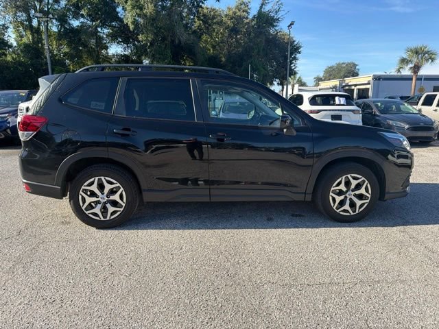 Used 2023 Subaru Forester Premium AWD/4WD image 8