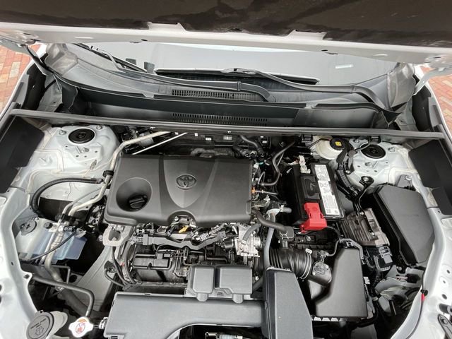 Used 2022 Toyota RAV4 LE FWD image 21