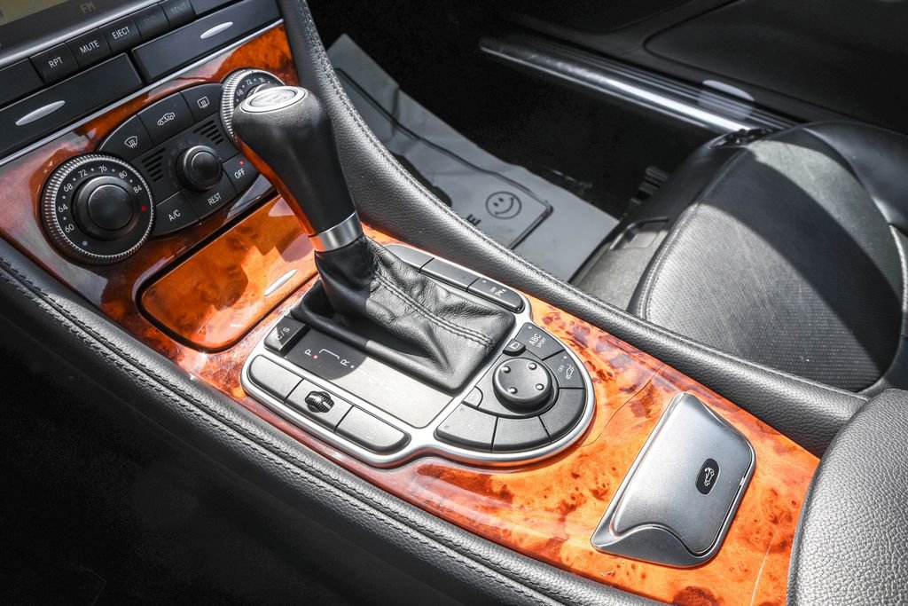 Used 2007 Mercedes-Benz SL 550 image 25