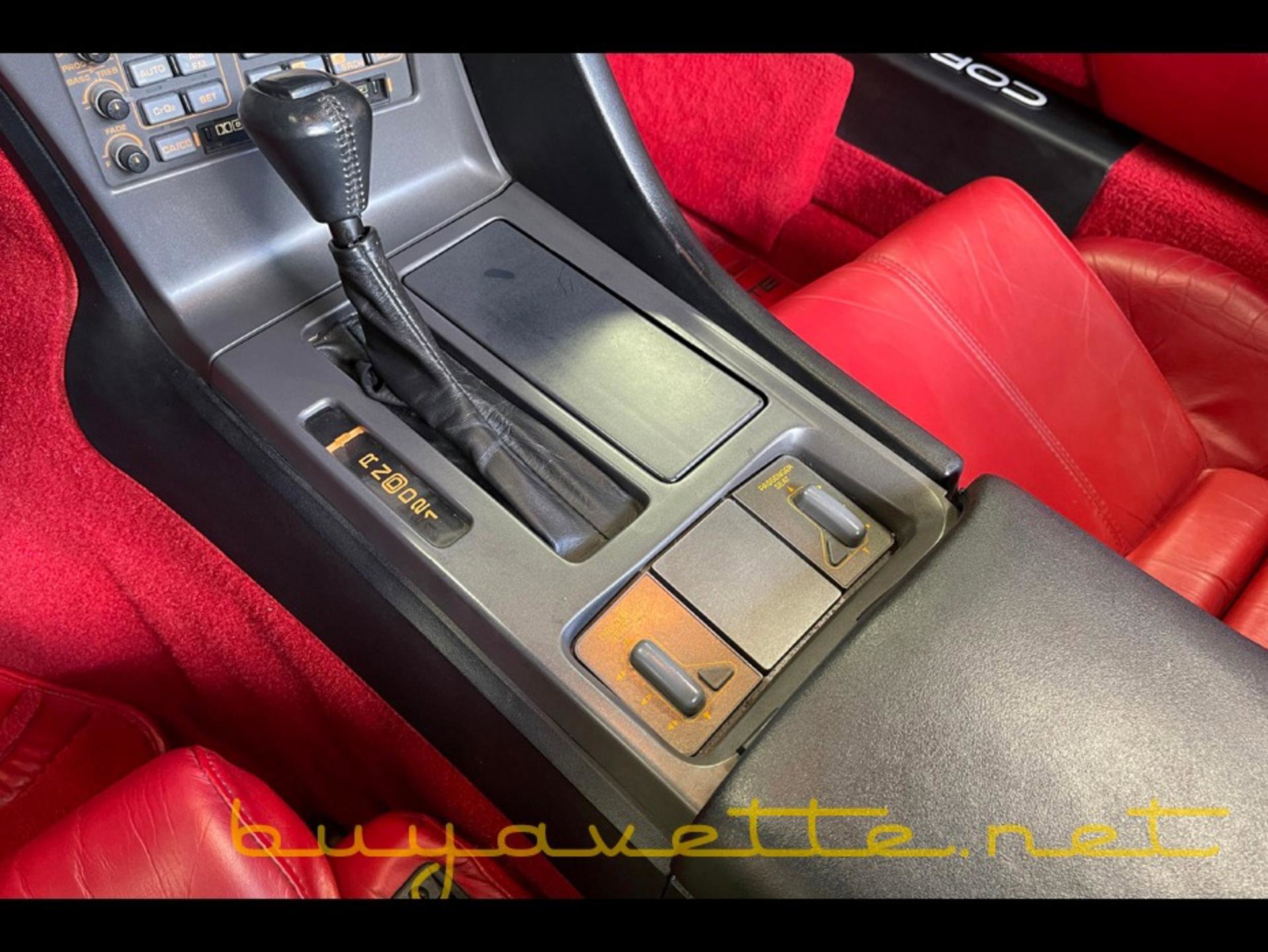 Used 1991 Chevrolet Corvette Convertible RWD image 21