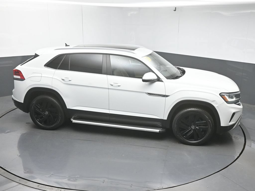 Used 2021 Volkswagen Atlas Cross Sport SE FWD image 49