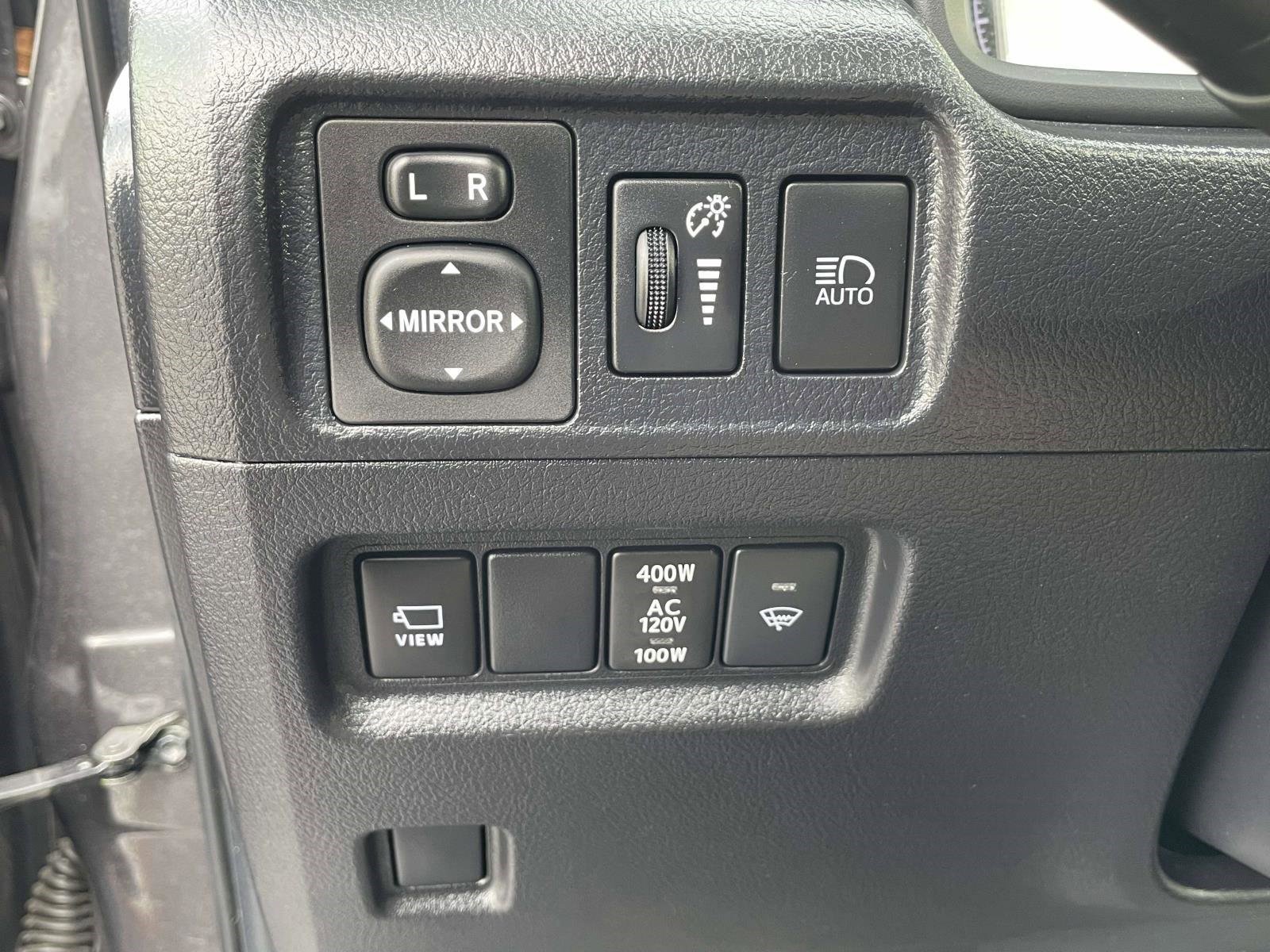 Used 2023 Toyota 4Runner Limited AWD/4WD image 22