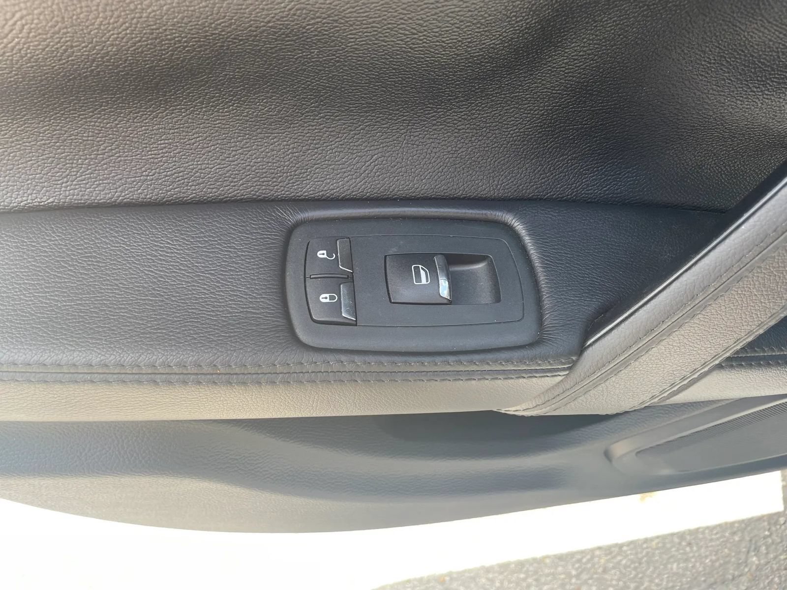 Used 2014 Maserati Ghibli S Q4 AWD/4WD image 22