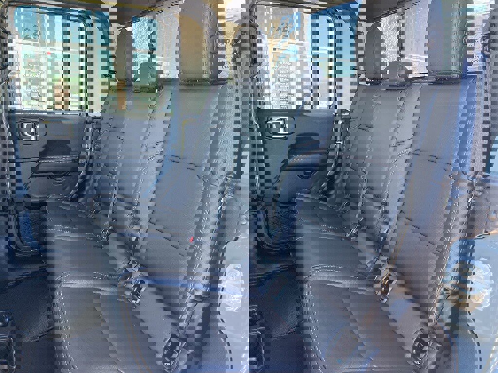 New 2026 Jeep Gladiator Sport image 14