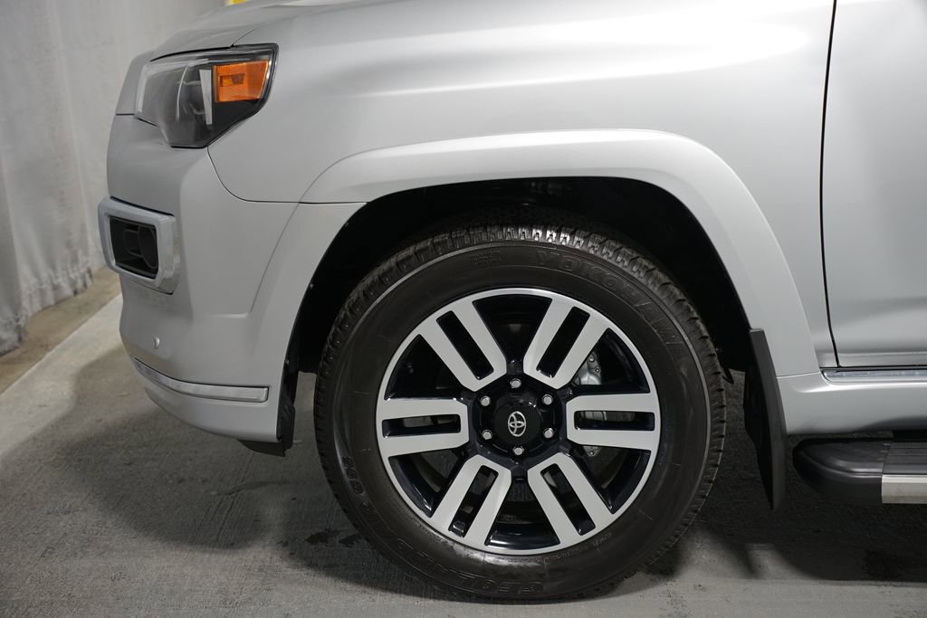Used 2023 Toyota 4Runner Limited image 5