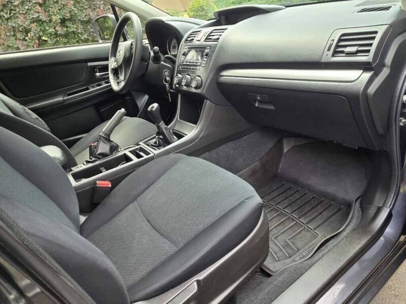 Used 2013 Subaru Impreza 2.0i Premium w/ Popular Pkg 1 AWD/4WD image 13