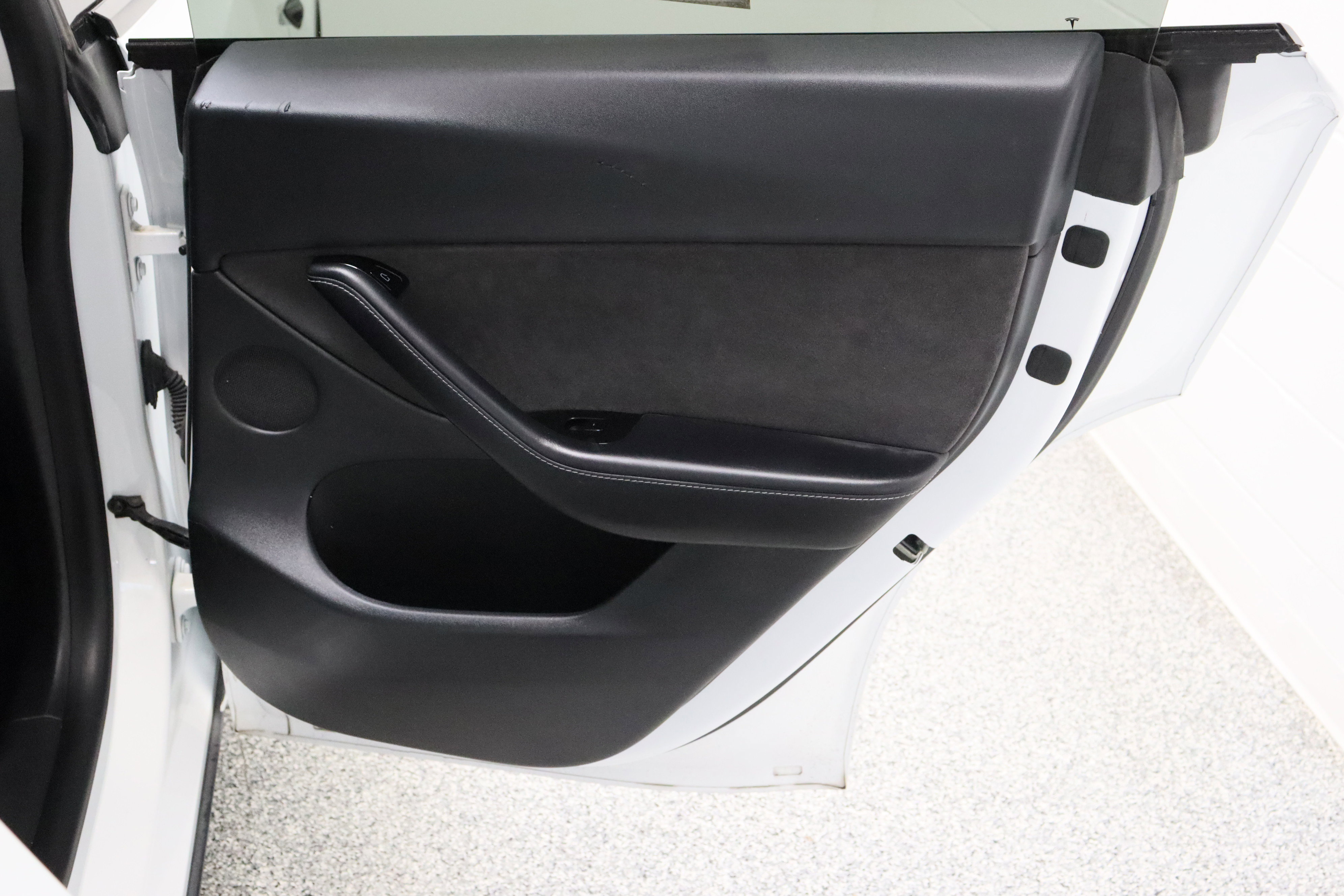 Used 2021 Tesla Model Y Performance image 32