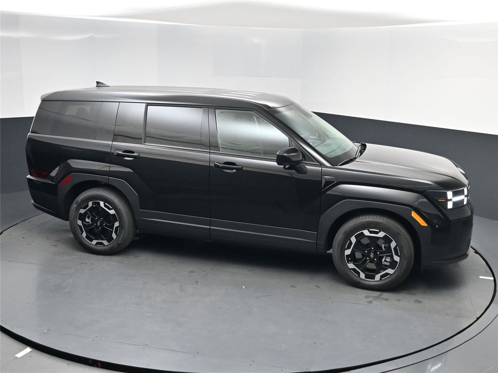 New 2026 Hyundai Santa Fe SE image 17