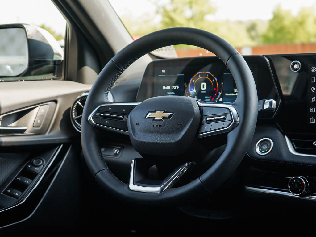 New 2026 Chevrolet Equinox LT w/ LPO, Floor Liner Package image 14