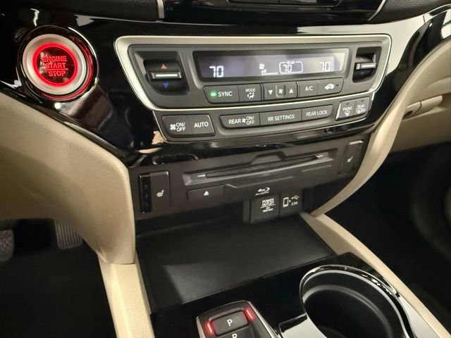Used 2021 Honda Pilot Touring image 23
