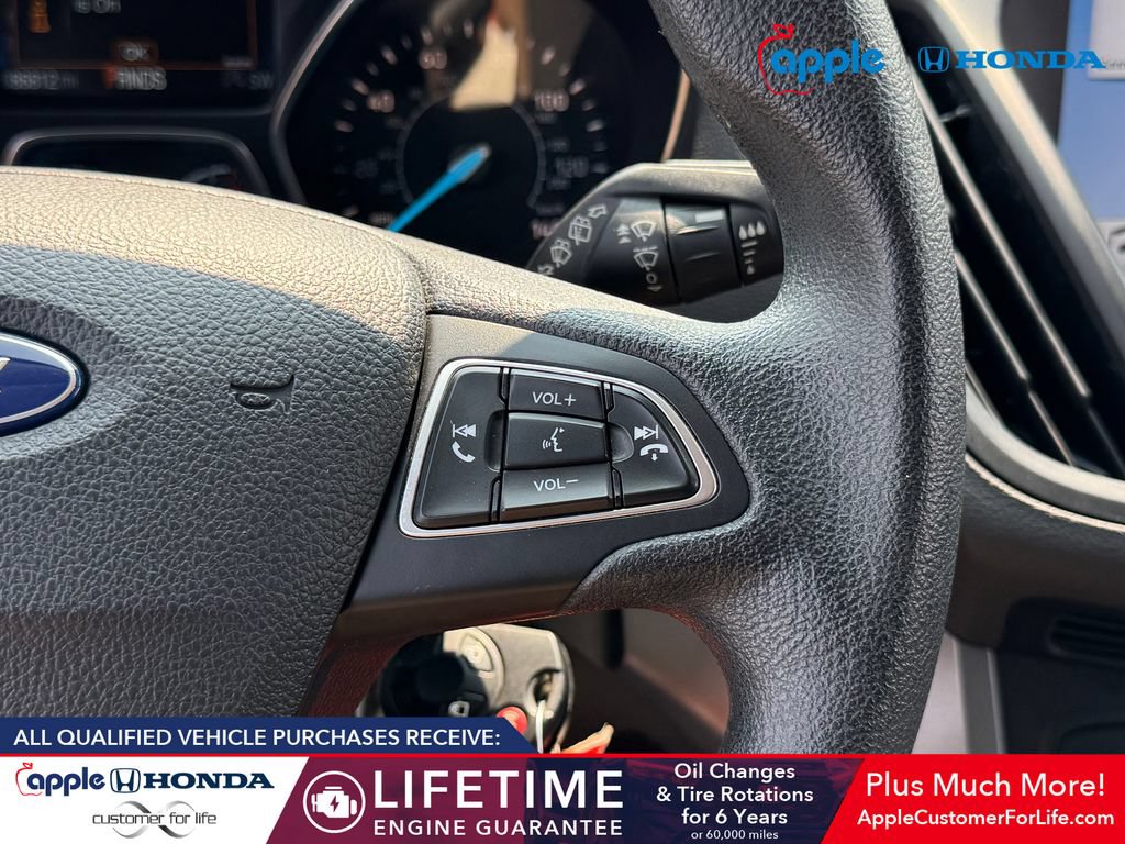 Used 2018 Ford Escape SE w/ SE Sync 3 Package AWD/4WD image 24