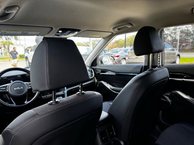 Used 2025 Kia Seltos S FWD image 20
