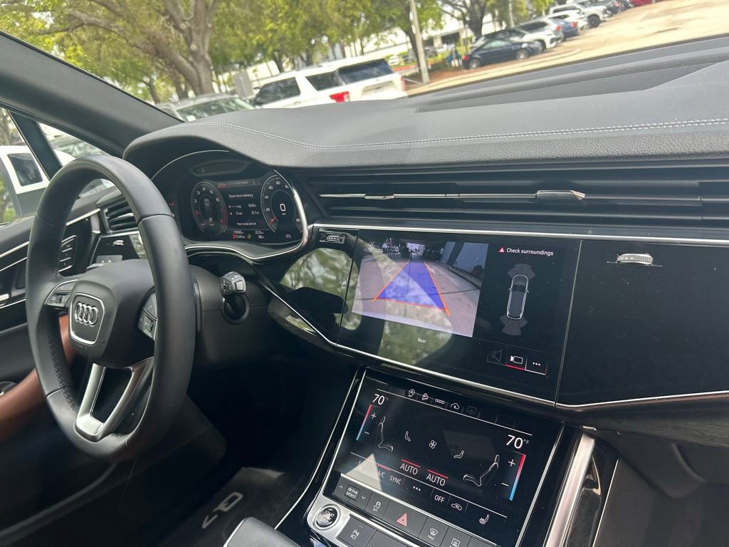 Used 2023 Audi Q7 2.0T Premium w/ Towing Package image 36