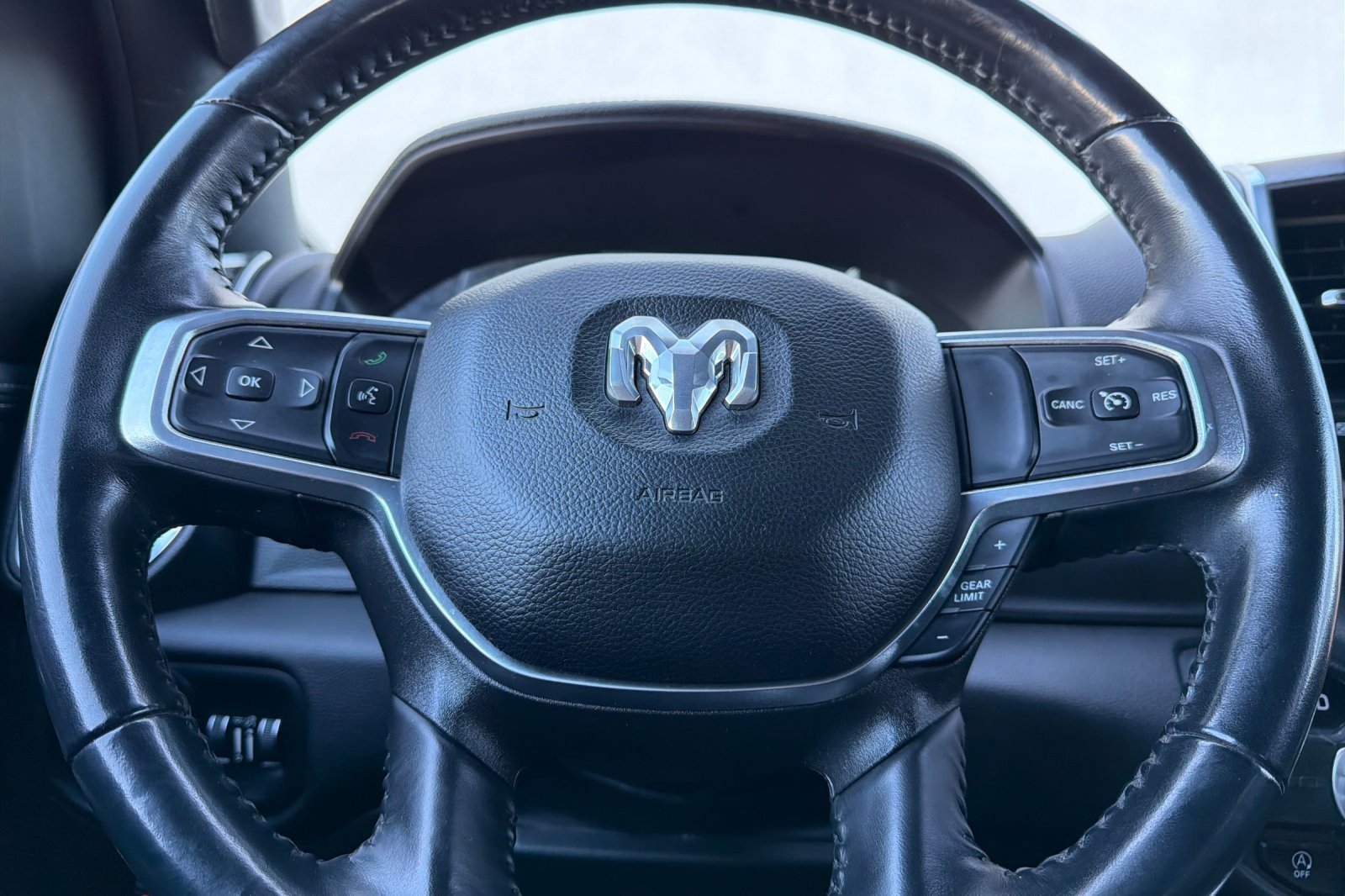 Used 2023 RAM 1500 Laramie image 22