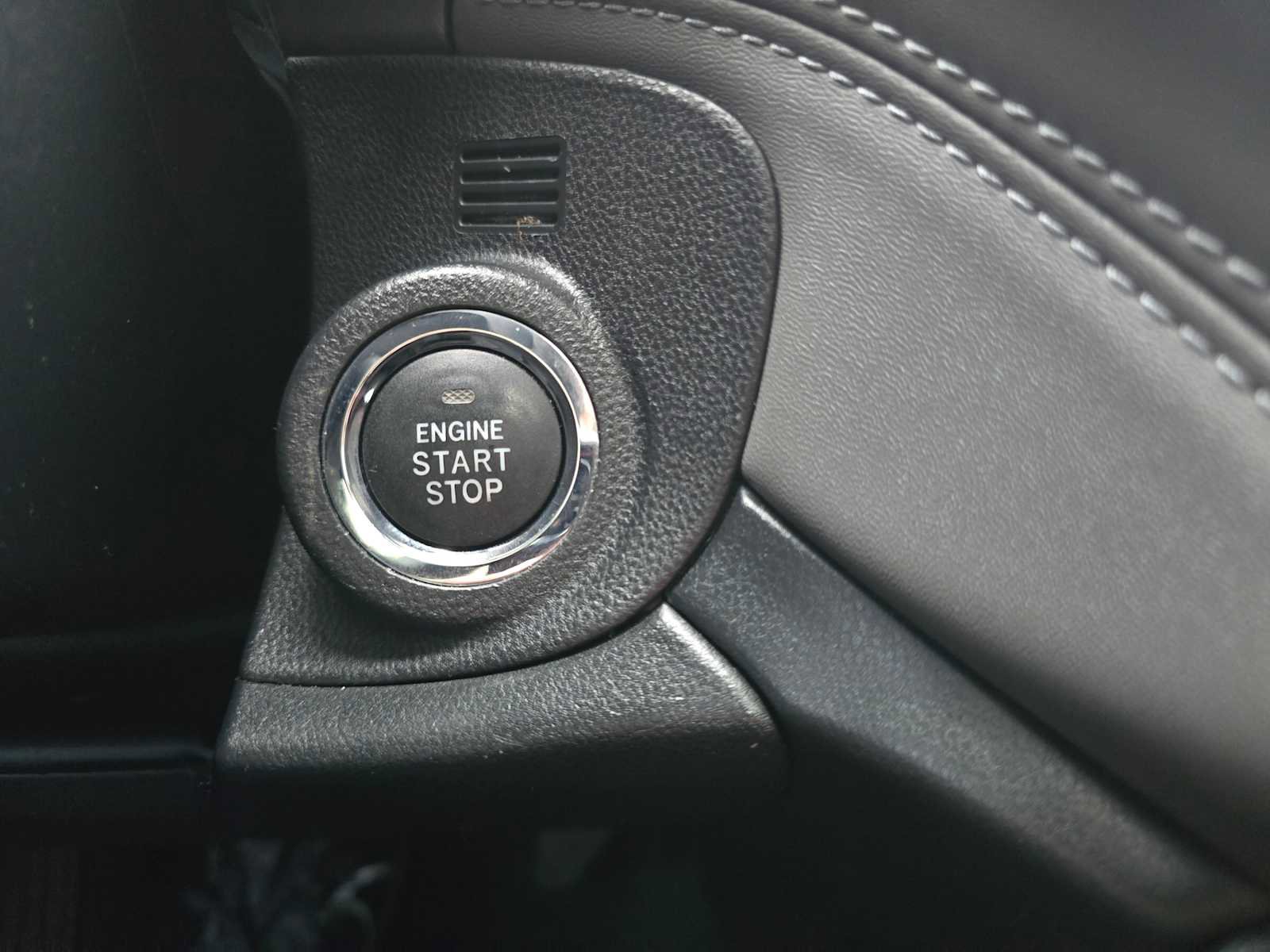 Used 2024 Subaru Outback Onyx Edition XT w/ Popular Package #2 image 37