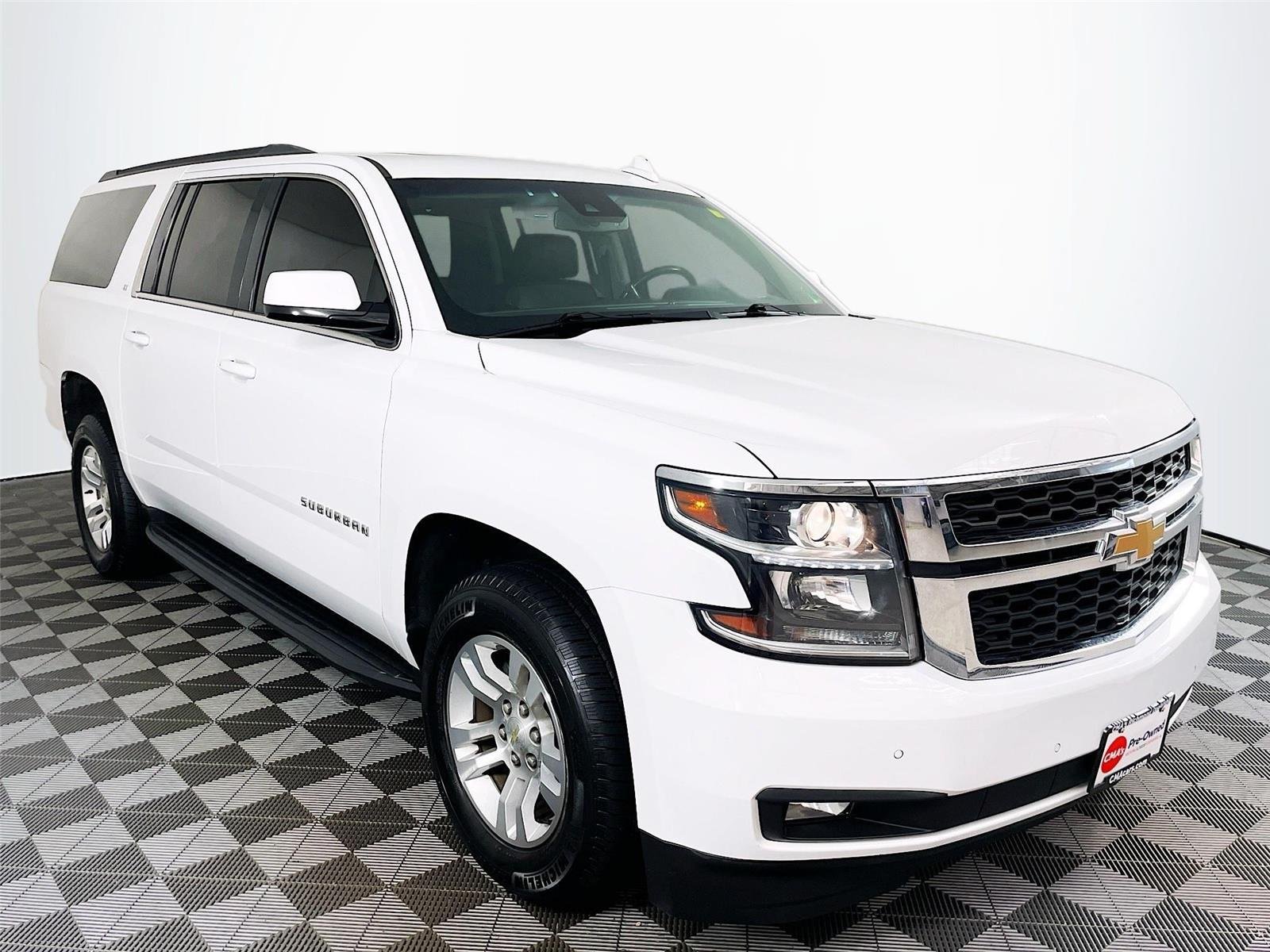 Used 2018 Chevrolet Suburban LT AWD/4WD image 1