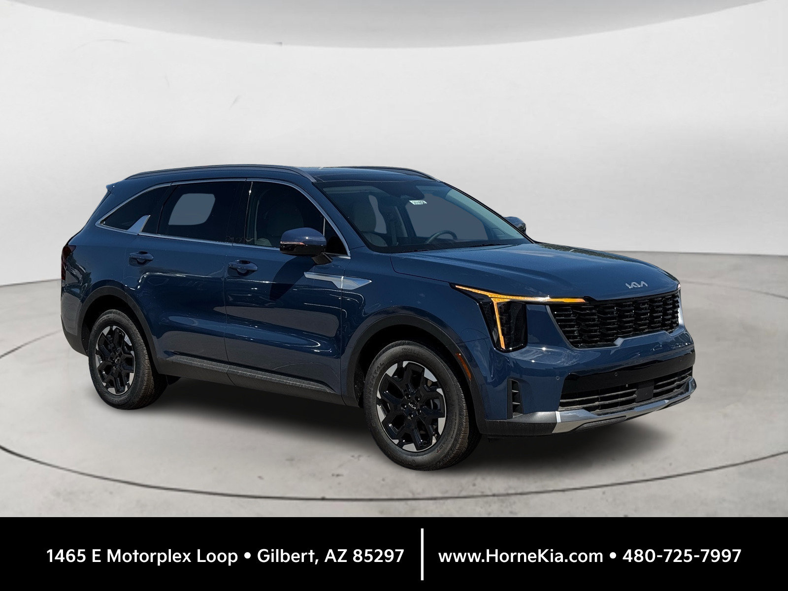 New 2025 Kia Sorento S w/ Panoramic Sunroof Package