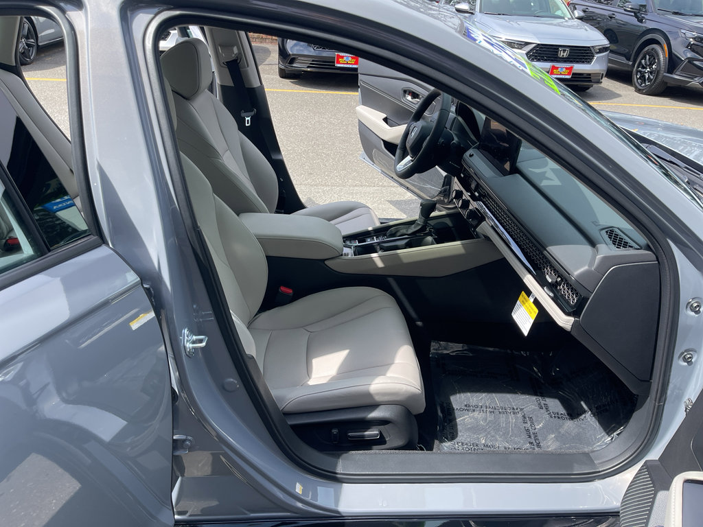 New 2025 Honda Accord Touring image 22