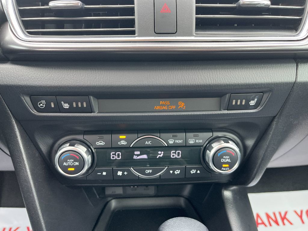 Used 2018 MAZDA MAZDA3 Grand Touring w/ Premium Equipment Package image 21