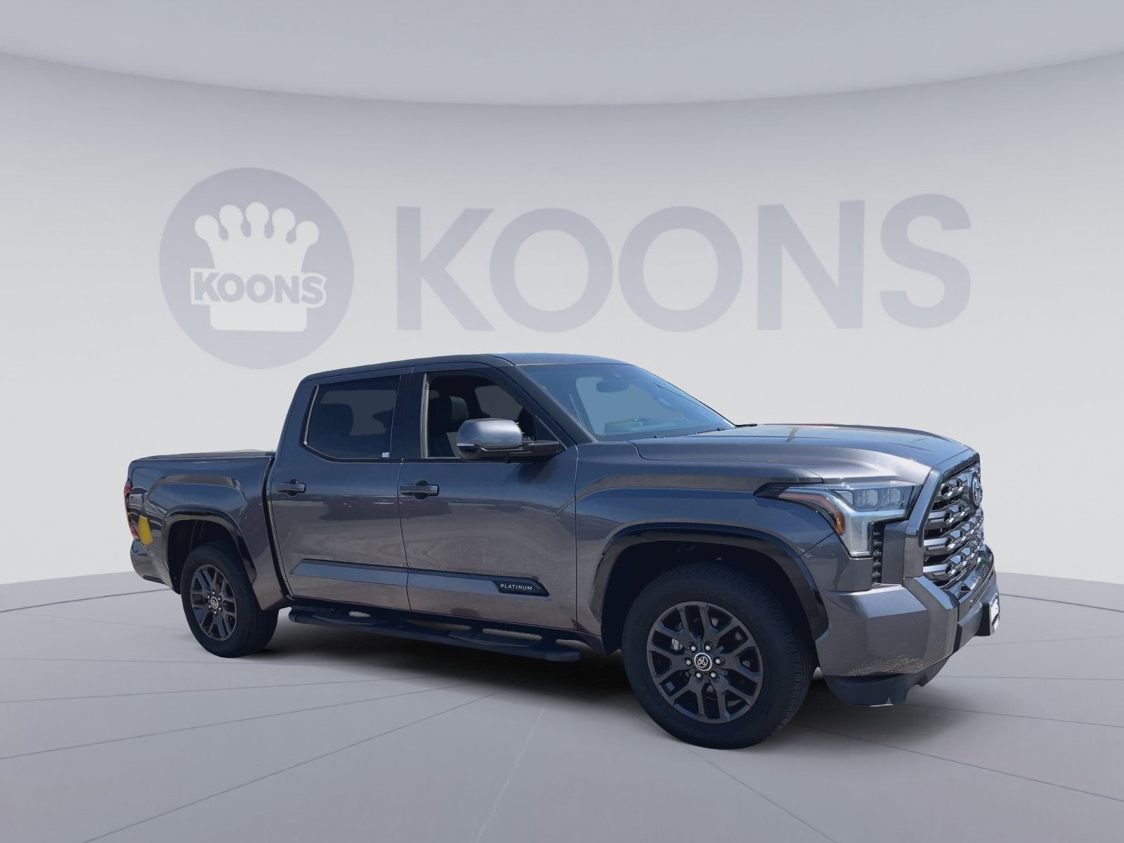Used 2023 Toyota Tundra Platinum image 2