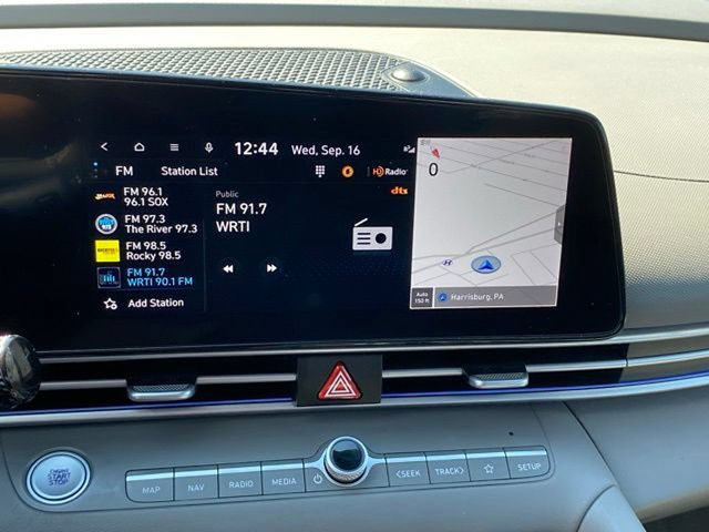 Used 2024 Hyundai Elantra SEL w/ Convenience Package FWD image 18
