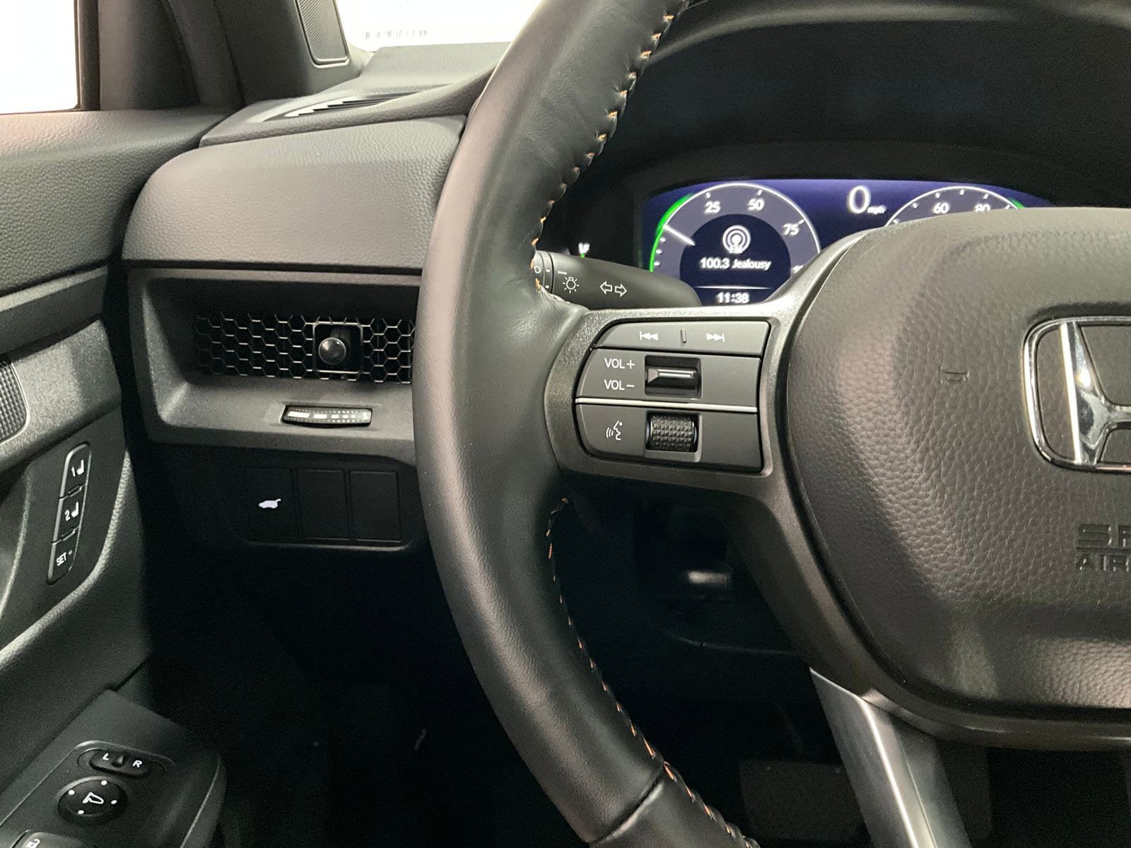 Used 2026 Honda CR-V Sport-L image 17