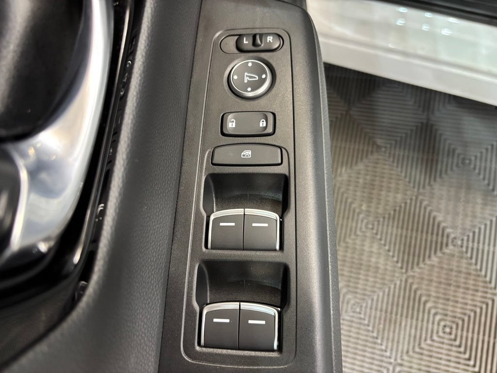 Used 2026 Honda CR-V EX-L image 28