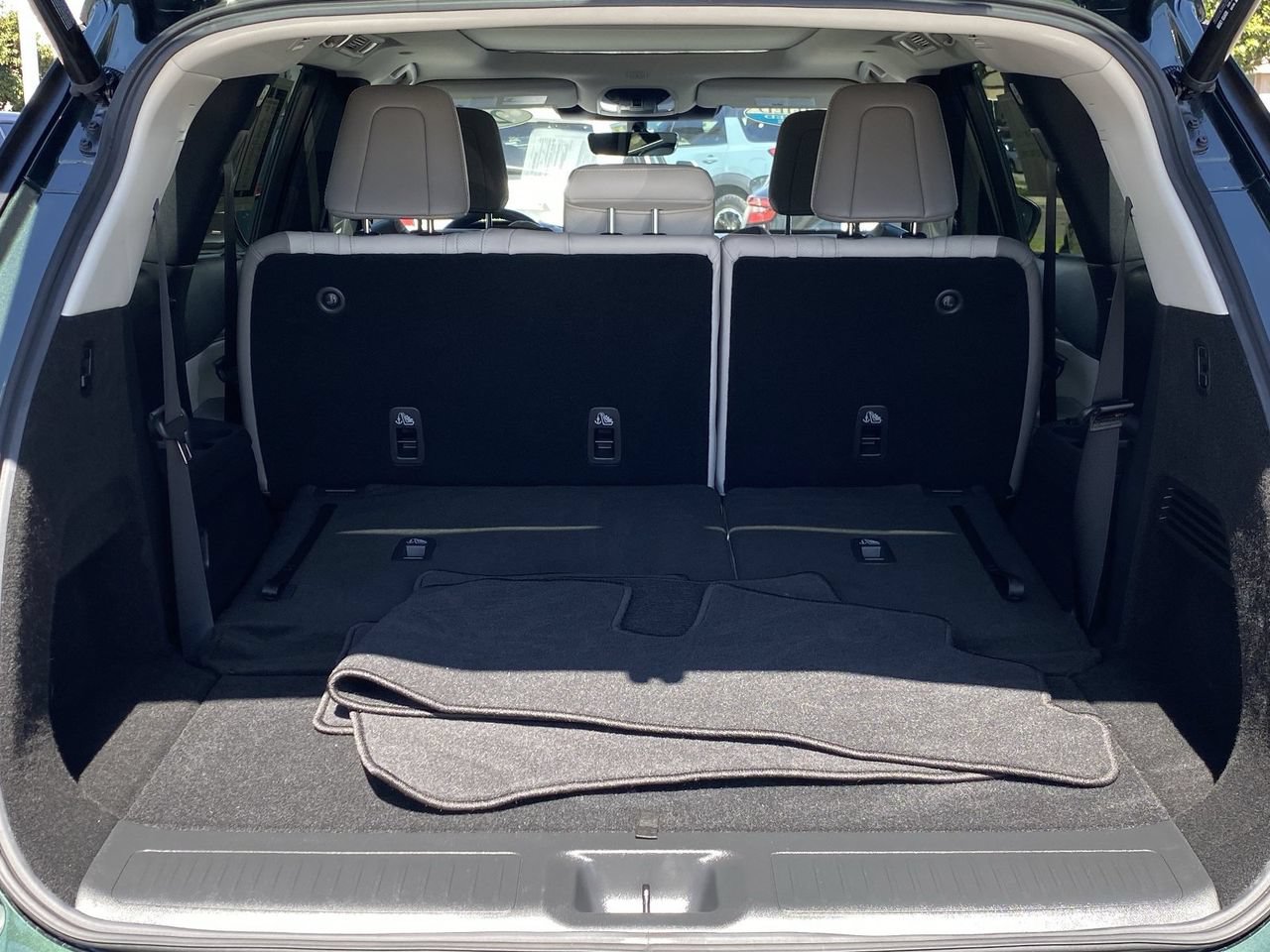 Certified 2026 INFINITI QX60 Luxe FWD image 13