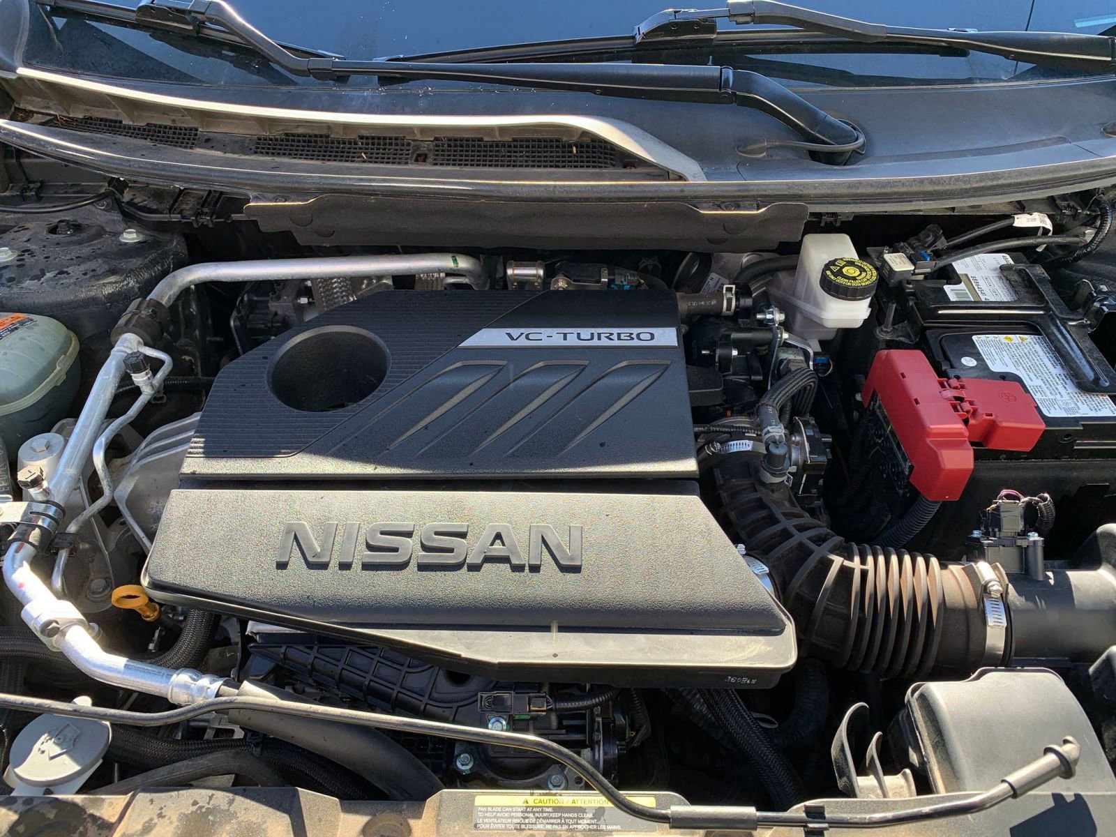 Used 2023 Nissan Rogue SV image 32