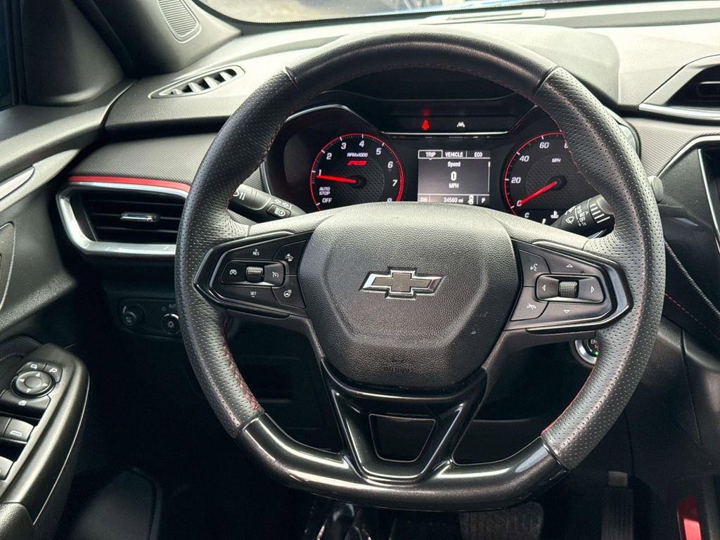 Used 2023 Chevrolet TrailBlazer RS w/ Convenience Package FWD image 14