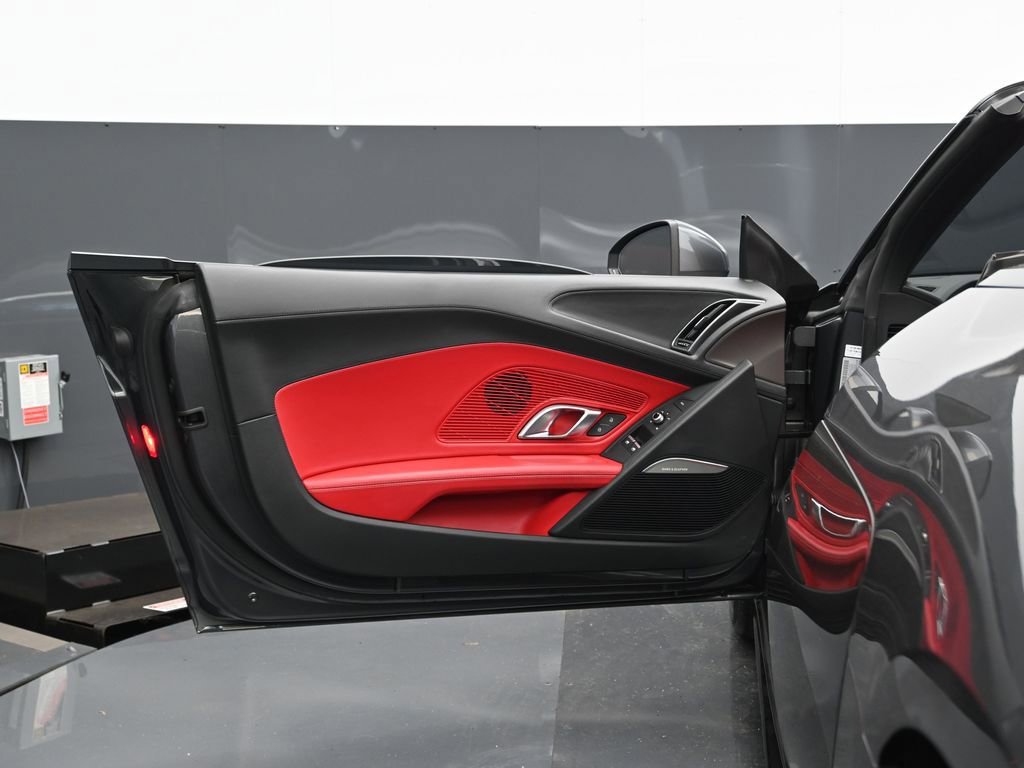 Used 2022 Audi R8 V10 image 8