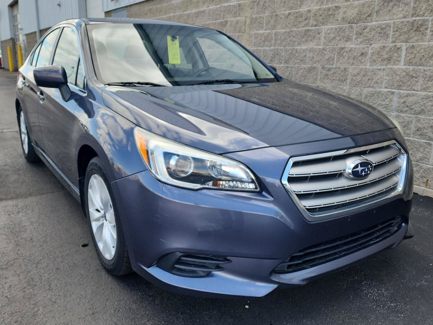 Used 2016 Subaru Legacy 2.5i Premium AWD/4WD image 4