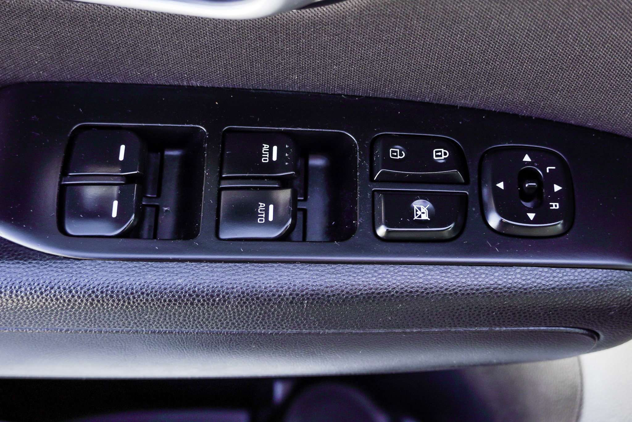 Used 2016 Kia Soul + FWD image 18