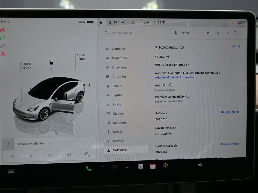 Used 2023 Tesla Model 3 Standard Range image 47
