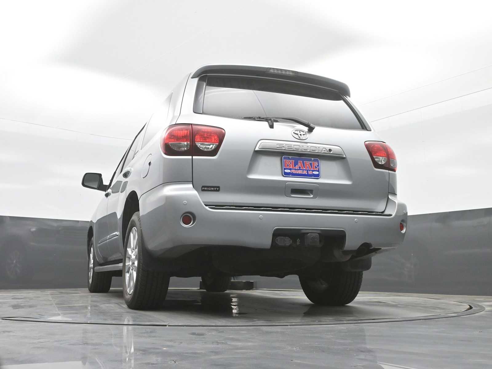 Used 2019 Toyota Sequoia Platinum RWD image 24