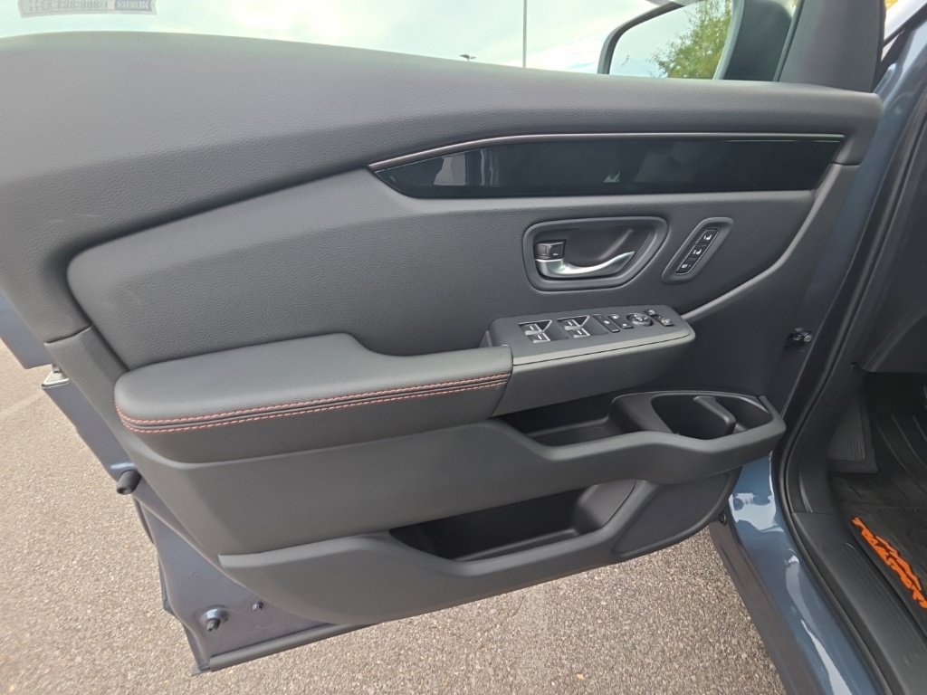 New 2026 Honda Pilot TrailSport image 27