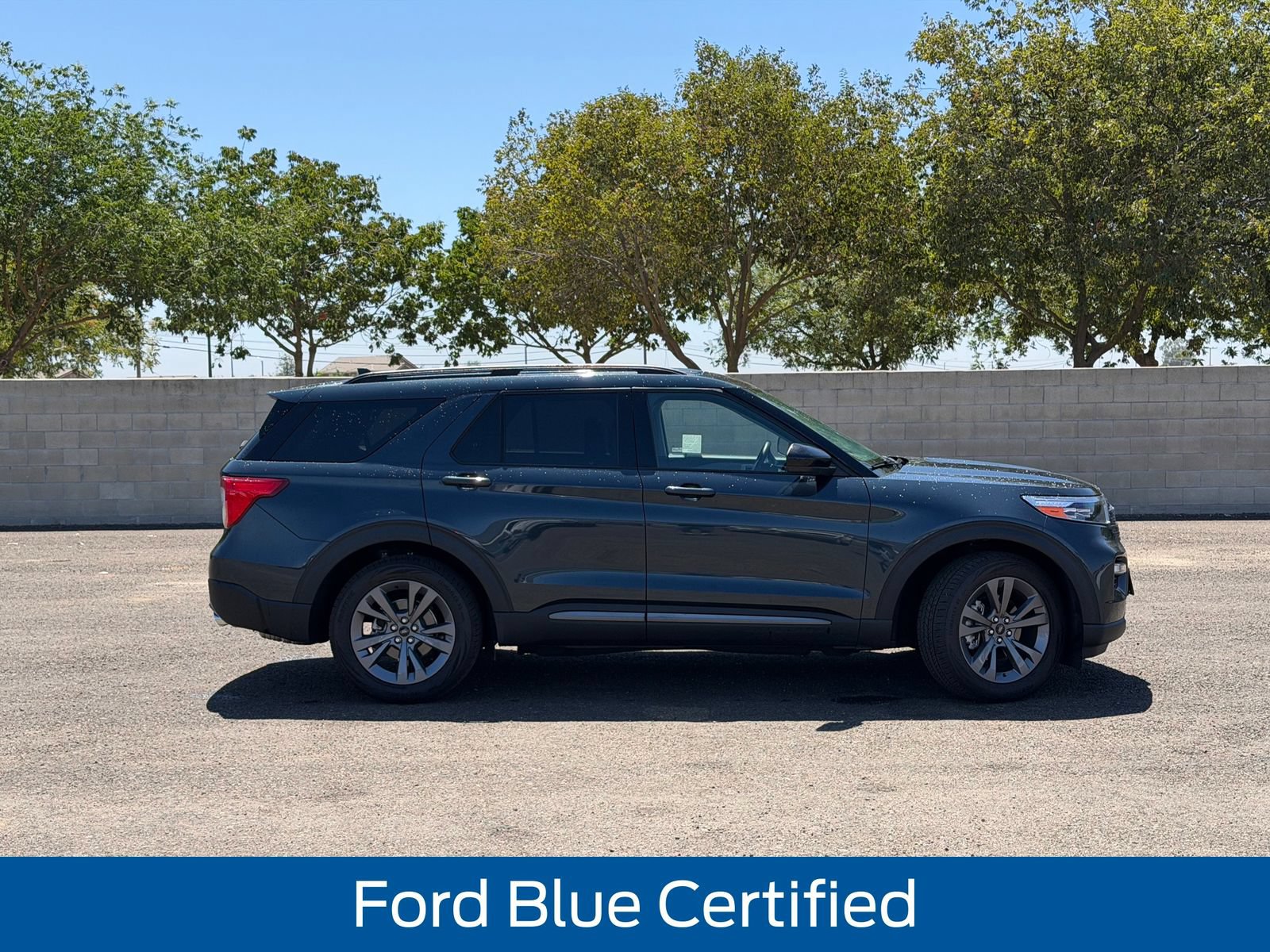 Certified 2023 Ford Explorer XLT w/ Equipment Group 202A RWD image 2