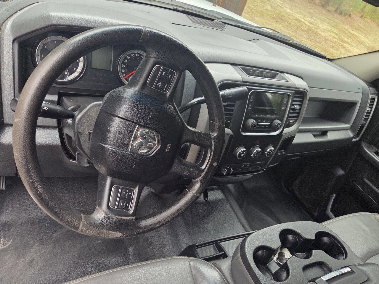 Used 2017 RAM 2500 Tradesman w/ Snow Chief Group image 24