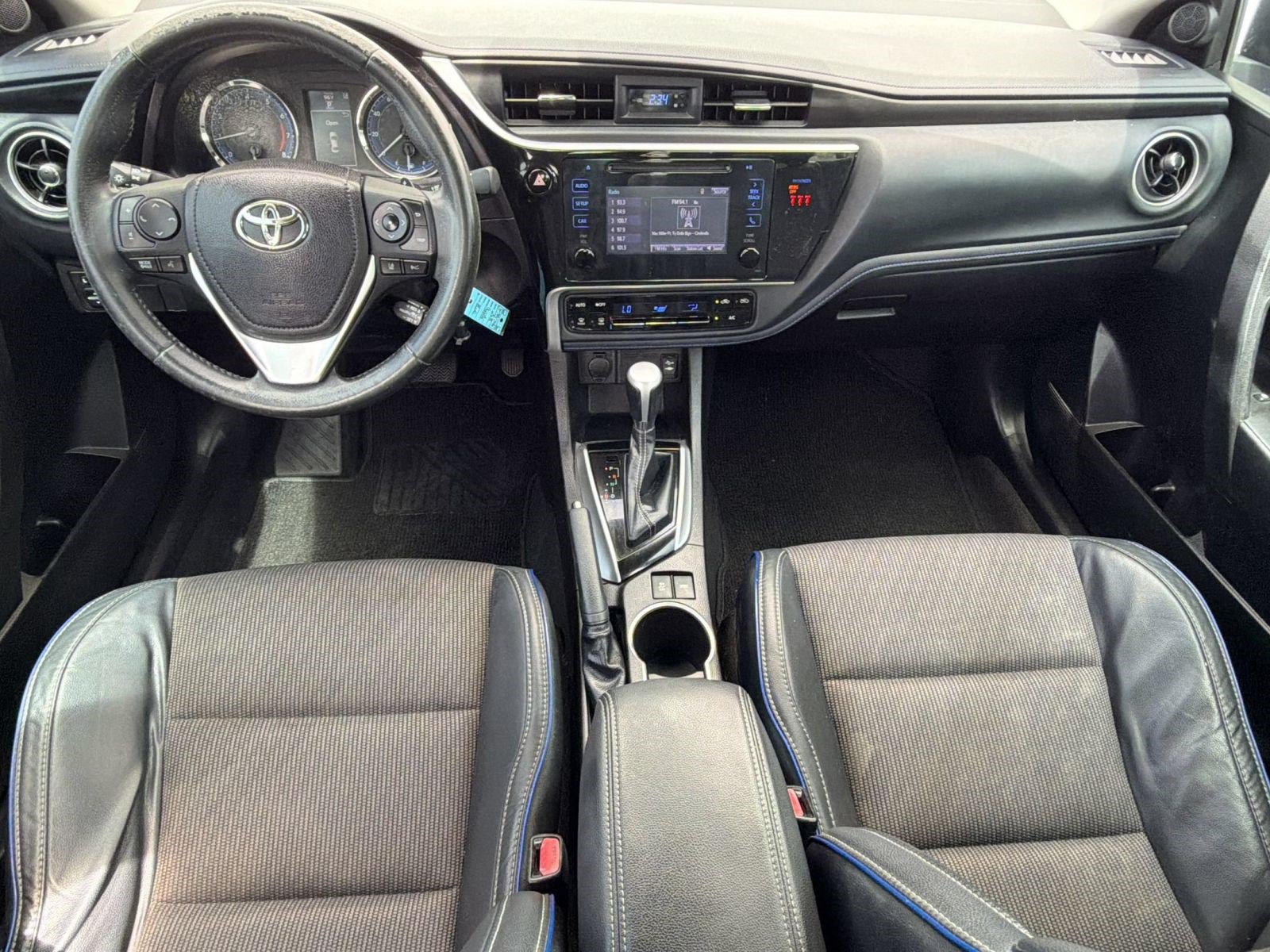 Used 2018 Toyota Corolla SE FWD image 30