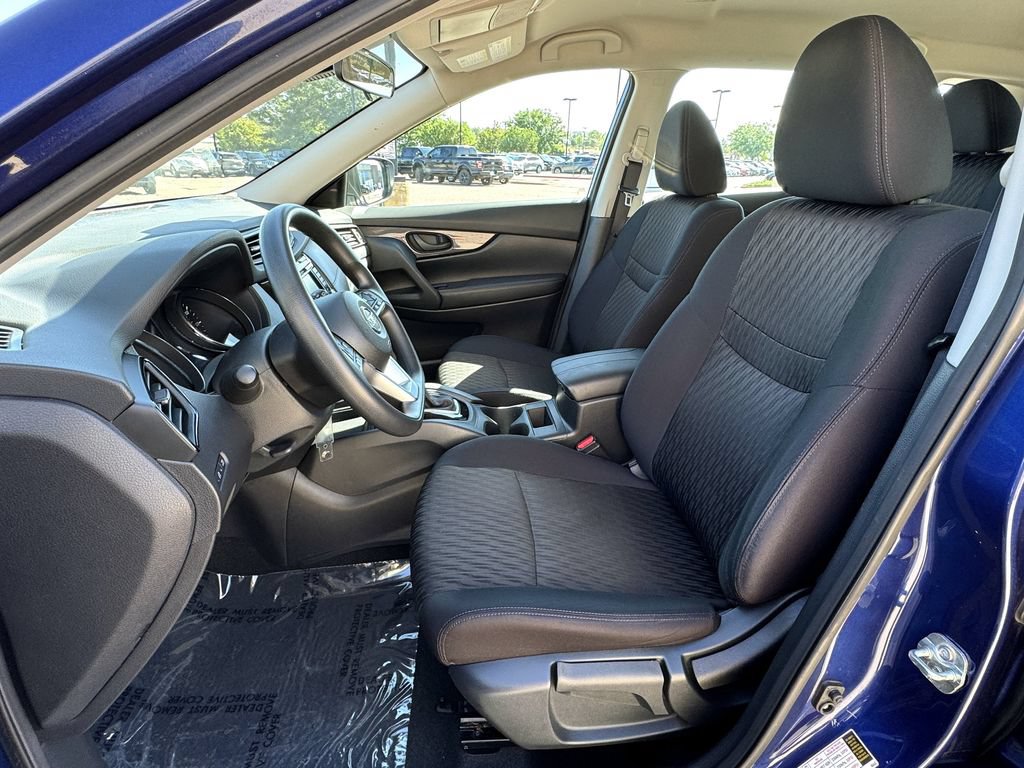Used 2020 Nissan Rogue S AWD/4WD image 16